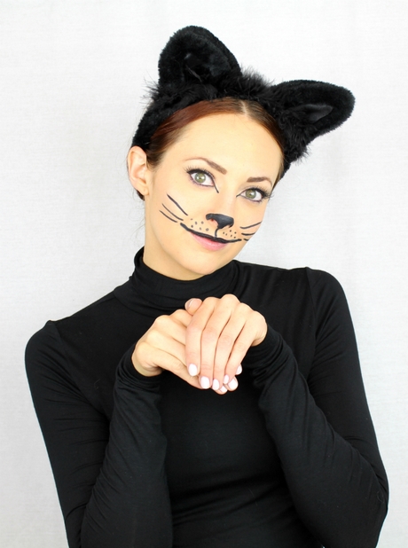 black-cat-makeup-tutorial-for-kids-00_16 Zwarte kat make - up tutorial voor kinderen