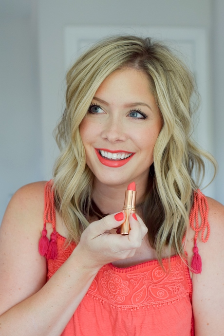 bright-red-lipstick-makeup-tutorial-80_16 Heldere rode lippenstift make-up tutorial