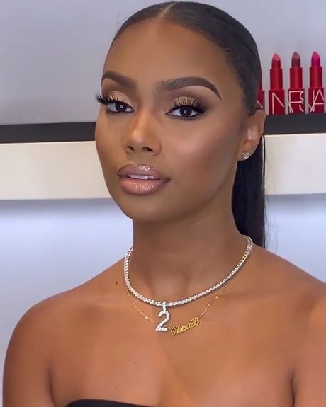 Eenvoudige make - up tutorial voor zwarte tieners