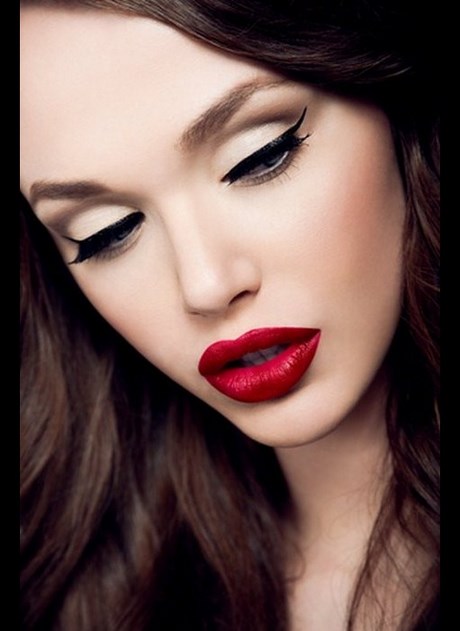 bold-red-lip-makeup-tutorial-57_19 Vet rode lip make-up tutorial