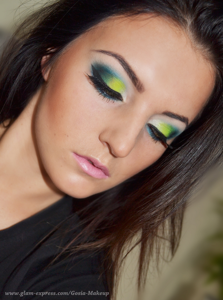 bright-green-makeup-tutorial-34_17 Bright green make-up tutorial