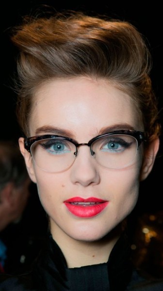 eye-makeup-glasses-tutorial-24_14 Oog make-up bril tutorial