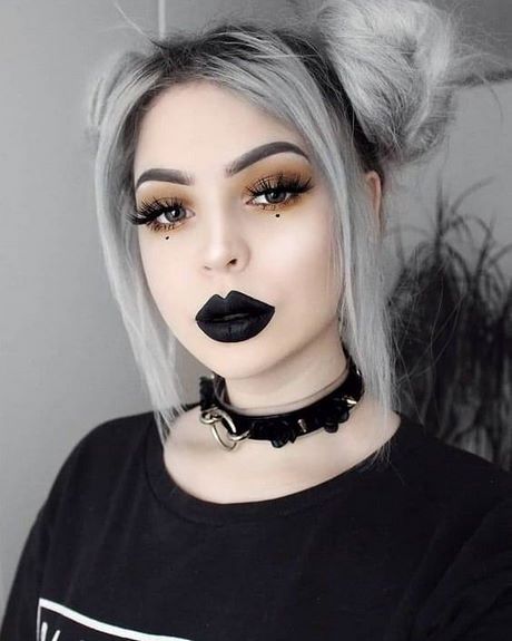 gothic-emo-makeup-tutorial-15_12 Gothic emo make-up tutorial