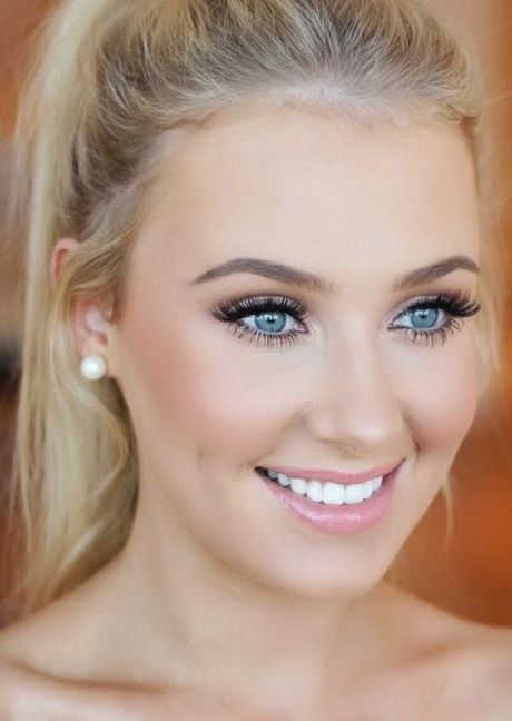 Professionele make - up tutorial voor bruine ogen