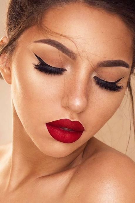 classic-makeup-tutorial-85_15 Classic make-up tutorial