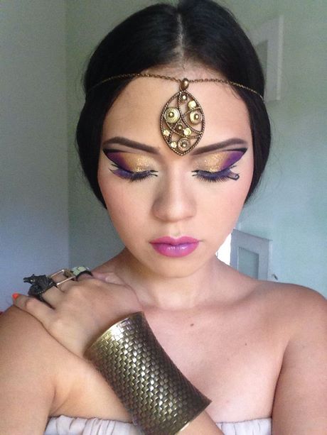 cleopatra-makeup-tutorial-katy-perry-28_4 Maak een keuze: *