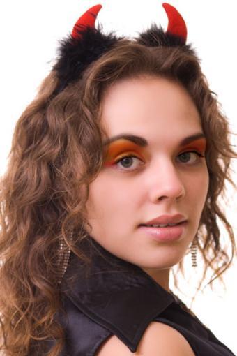 demon-eye-makeup-tutorial-99_14 Demon eye make-up tutorial