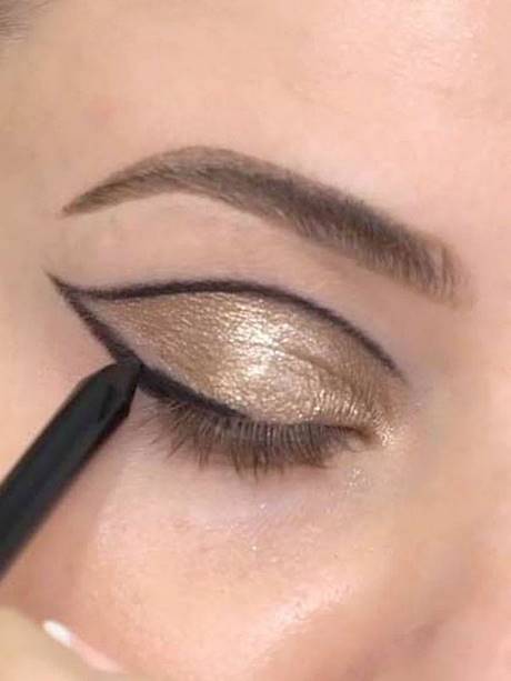 dramatic-eyeliner-makeup-tutorial-87_8 Dramatische eyeliner make-up tutorial