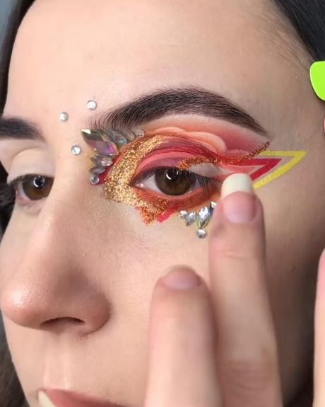 fish-eye-makeup-tutorial-94_17 Visoog make-up tutorial