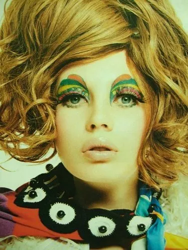 1960s-hippie-makeup-tutorial-99_19-11 1960s hippie make-up tutorial