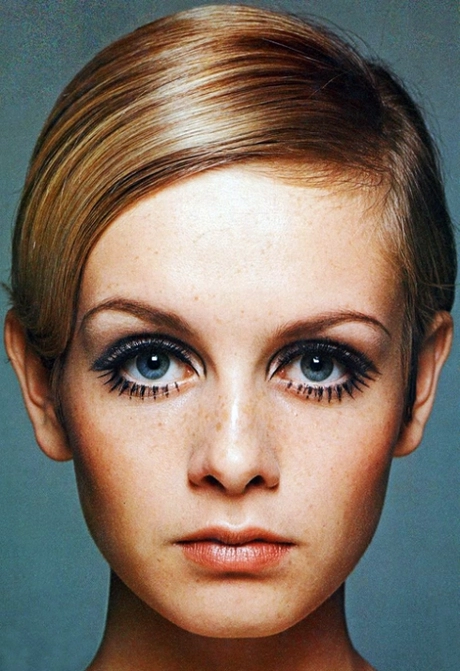 1960s-twiggy-makeup-tutorial-87-3 1960s twiggy make-up tutorial