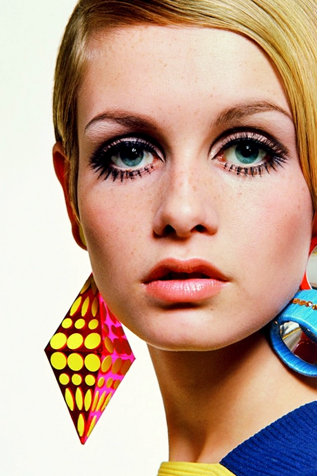 1960s-twiggy-makeup-tutorial-87_2-11 1960s twiggy make-up tutorial