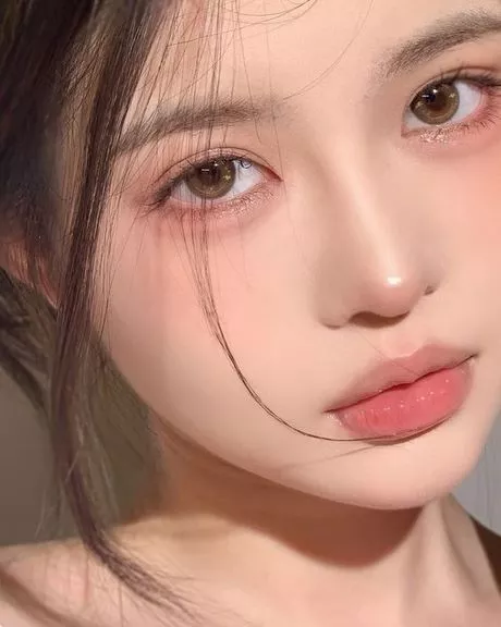 asian-makeup-tutorial-girl-42_7-9 Aziatische make-up tutorial meisje