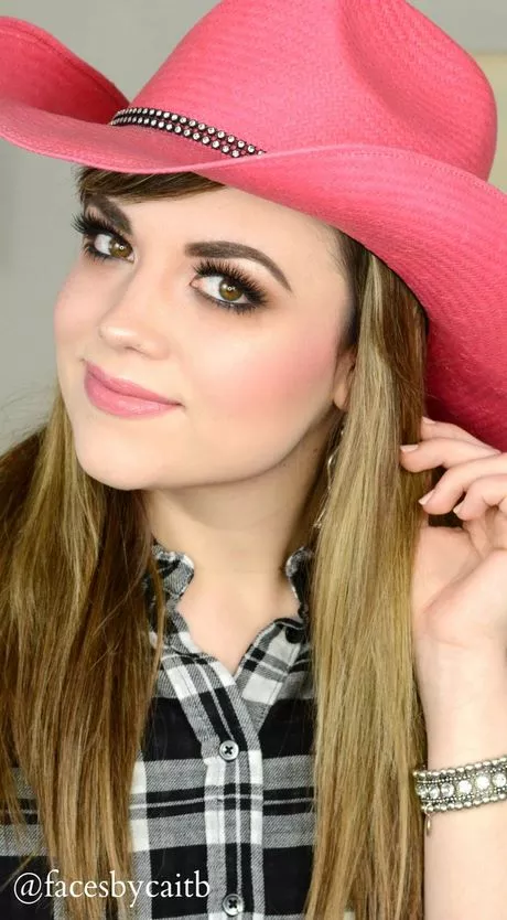 cowgirl-makeup-tutorial-19_5-6 Cowgirl make-up tutorial