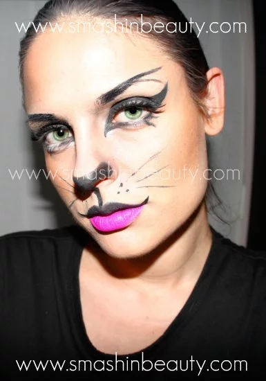 easy-catwoman-makeup-tutorial-56_9-14 Gemakkelijk catwoman make-up tutorial