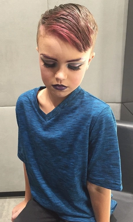 eight-year-old-makeup-tutorial-88_3-9 Acht jaar oude make-up tutorial