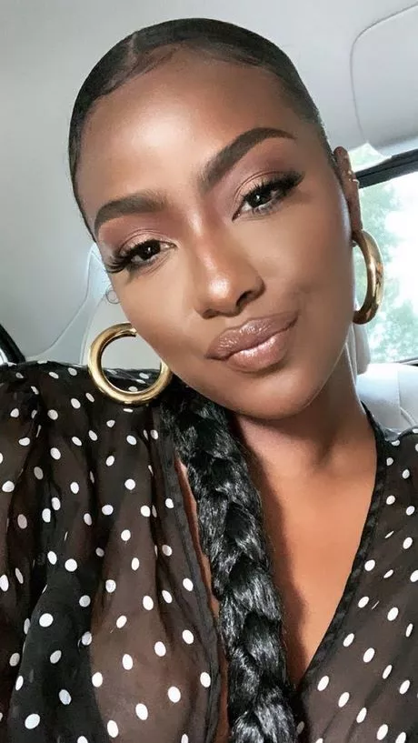 eye-brown-makeup-tutorial-for-black-women-70_12-4 Oog bruine make-up tutorial voor zwarte vrouwen
