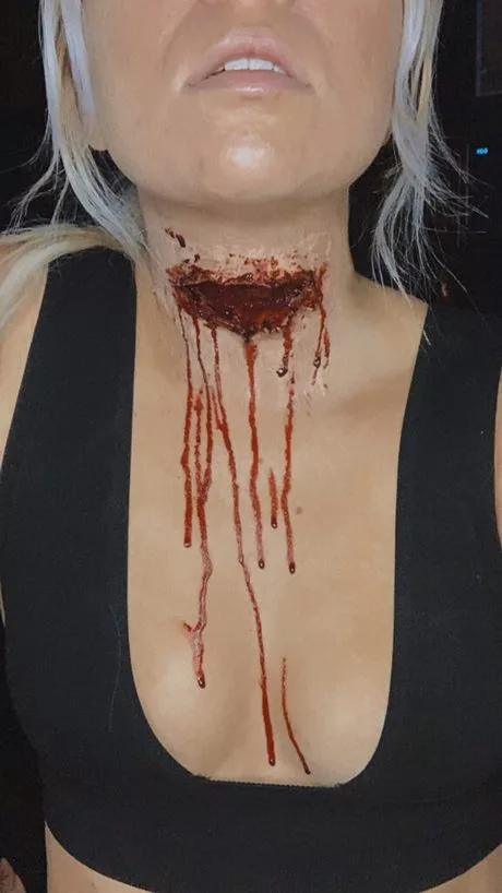 flesh-wound-makeup-tutorial-79_11-4 Flesh wound make-up tutorial