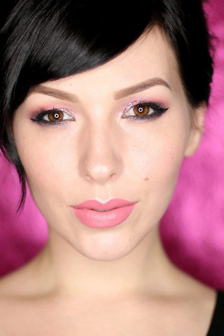 glitter-eyeshadow-makeup-tutorial-37_4-10 Glitter Oogschaduw Make-up tutorial