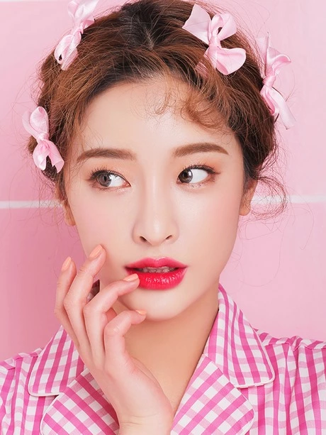 korean-glowing-makeup-tutorial-38_2-6 Koreaanse gloeiende make-up tutorial