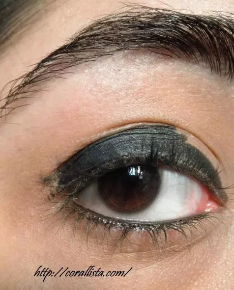 new-years-sparkly-makeup-tutorial-19_4-12 Nieuwjaar sparkly make-up tutorial