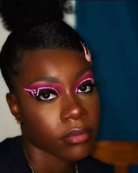 pink-and-black-makeup-tutorial-53_7-13 Roze en zwarte make-up tutorial