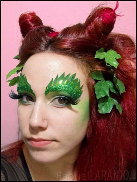poison-ivy-batman-makeup-tutorial-11_9-18 Poison ivy batman make-up tutorial