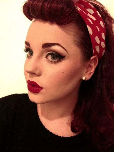 rosie-the-riveter-makeup-and-hair-tutorial-42-2 Rosie de klinknagel make-up en haar tutorial