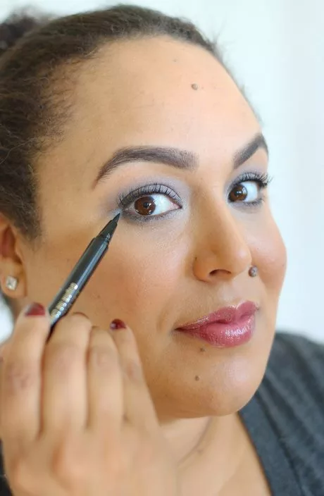 simple-holiday-makeup-tutorial-21-1 Eenvoudige vakantie make-up tutorial