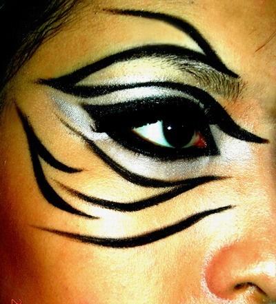 easy-zebra-makeup-tutorial-29_7 Easy zebra make-up tutorial