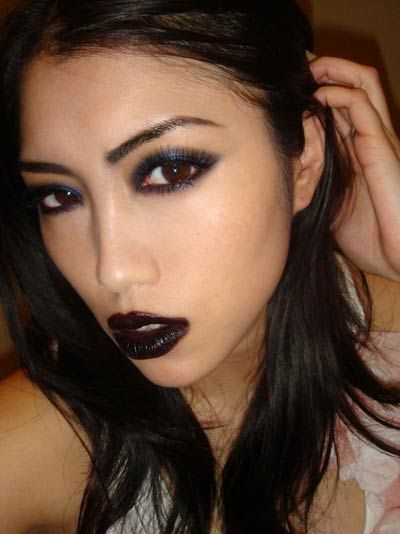black-lip-makeup-tutorial-30_4 Zwarte lip make-up tutorial