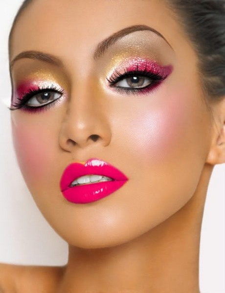 cheer-glitter-makeup-tutorial-17_18 Cheer glitter make-up tutorial