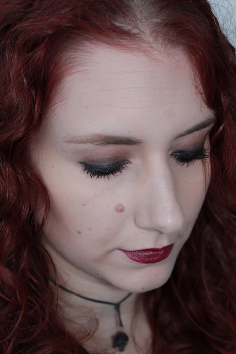 Donkere grunge make-up tutorial