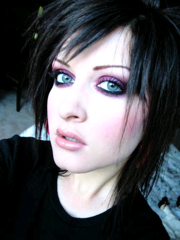 emo-makeup-tutorial-for-green-eyes-38 Emo make-up tutorial voor groene ogen