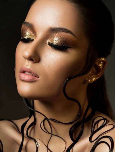 Glitter make-up tutorial voor zwarte vrouwen