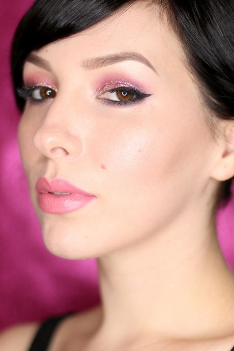 glitter-pink-makeup-tutorial-58_15 Glitter roze make-up tutorial