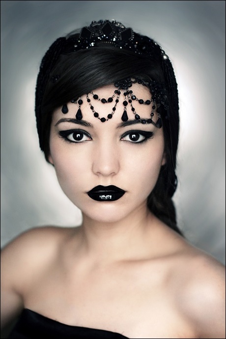 gothic-princess-makeup-tutorial-10_14 Gothic prinses make-up tutorial