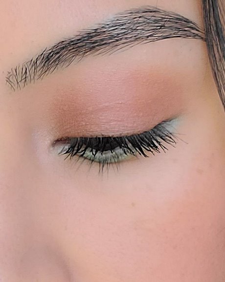 one-eyeshadow-makeup-tutorial-91_12 Een oogschaduw make-up tutorial