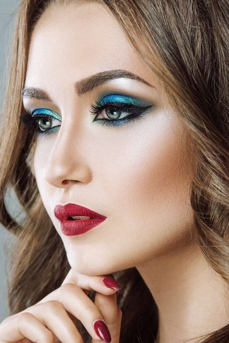 prom-makeup-tutorial-for-blue-eyes-14_11 Prom make-up tutorial voor blauwe ogen