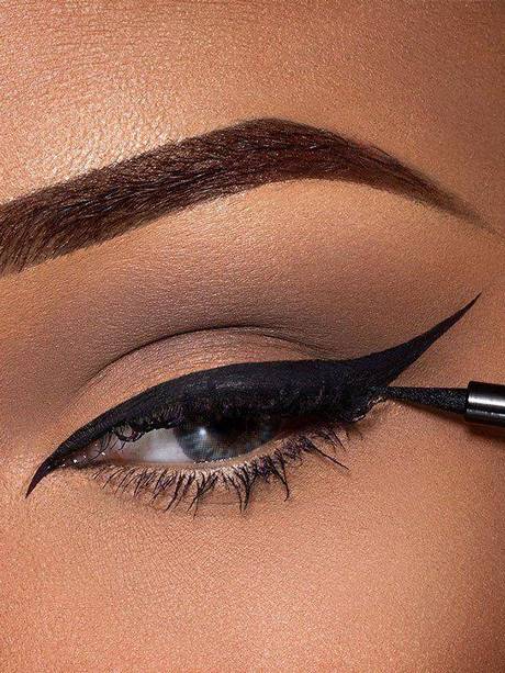 silver-eye-makeup-tutorial-00_18 Zilveren oog make-up tutorial