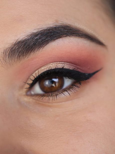 simple-eye-makeup-tutorial-with-pictures-23_14 Eenvoudige oog make-up tutorial met foto ' s