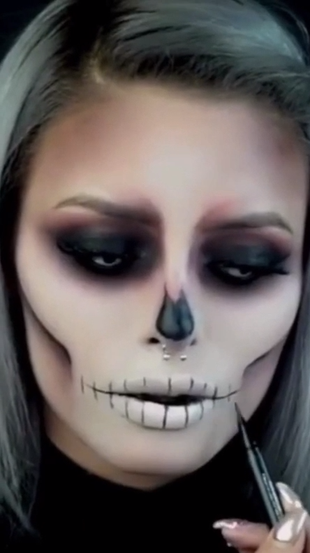 spooky-makeup-tutorial-95 Spooky make-up tutorial