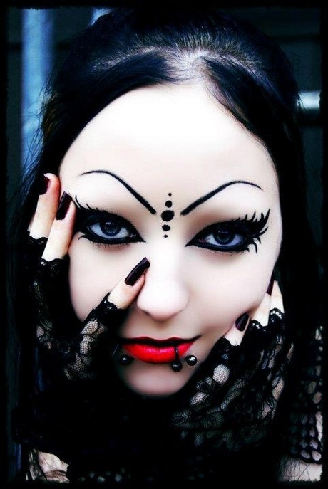 goth-makeup-tips-19_2 Goth make-up tips