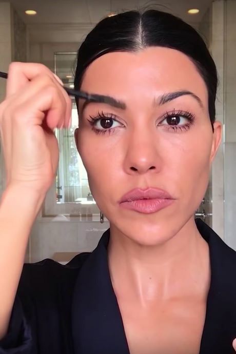 kourtney-kardashian-makeup-tutorial-16_4 Kourtney kardashian Make-up tutorial