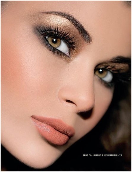 makeup-tips-for-hazel-eyes-and-brown-hair-06_8 Make-up tips voor hazelachtige ogen en bruin haar
