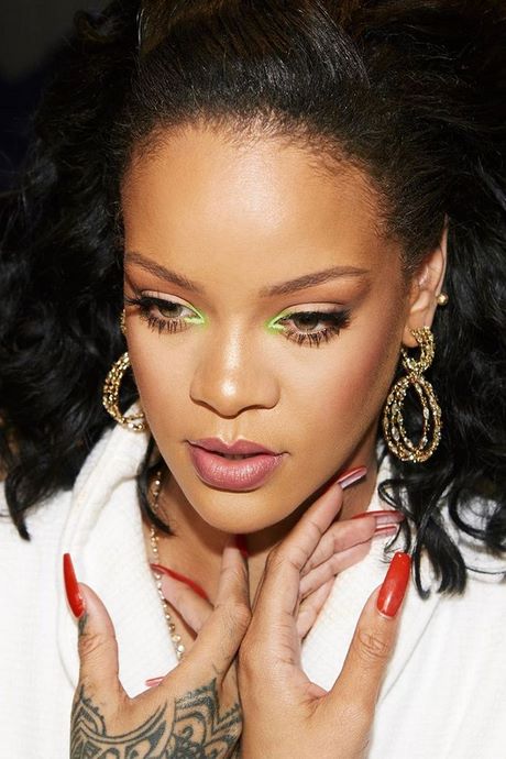 rihanna-makeup-tutorial-31_5 Rihanna make-up tutorial