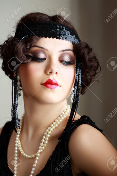 1920s-flapper-makeup-tutorial-70 1920s flapper make-up tutorial