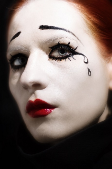 creepy-mime-makeup-tutorial-11_3 Creepy MIME make-up tutorial