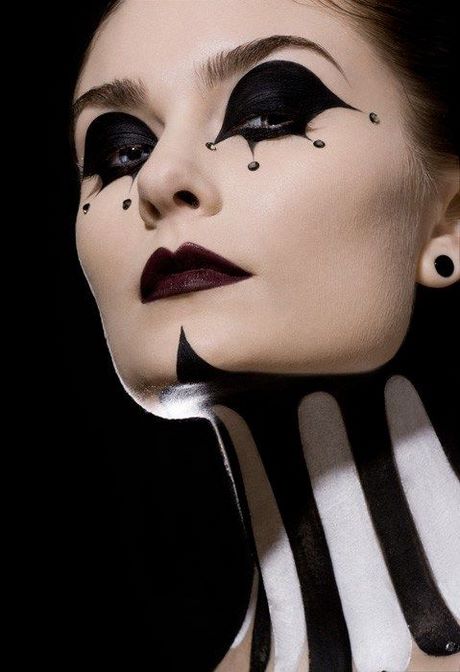 creepy-mime-makeup-tutorial-11_5 Creepy MIME make-up tutorial