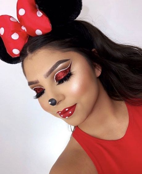 creepy-minnie-mouse-makeup-tutorial-27 Creepy Minnie mouse make-up tutorial